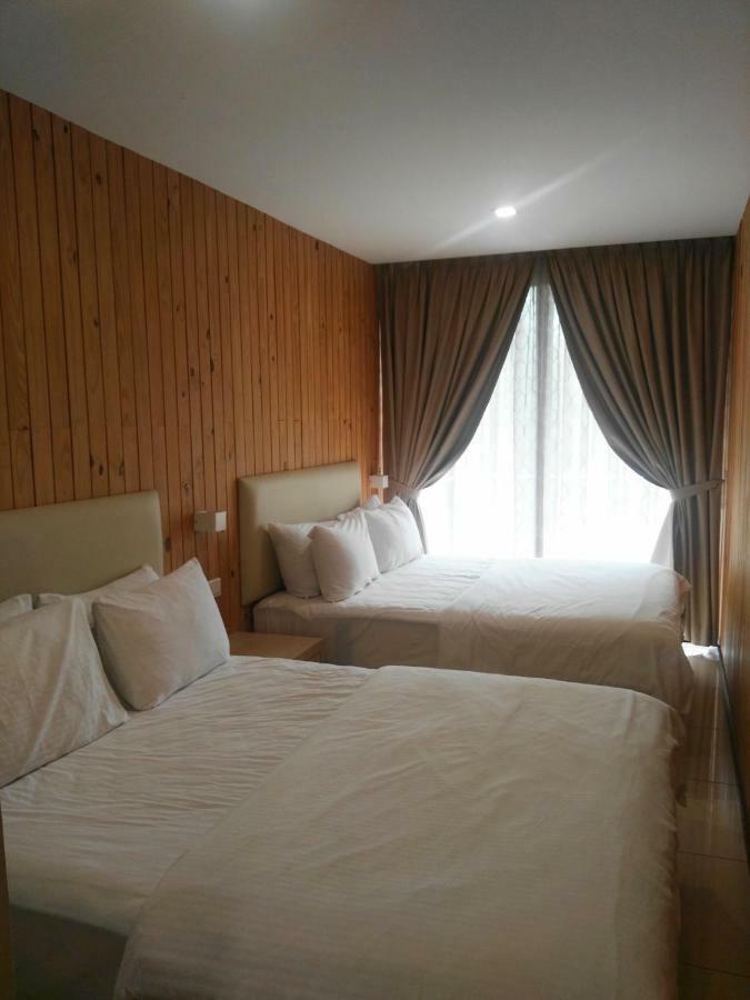 Kluang Container Swimming Pool Hotel Екстериор снимка